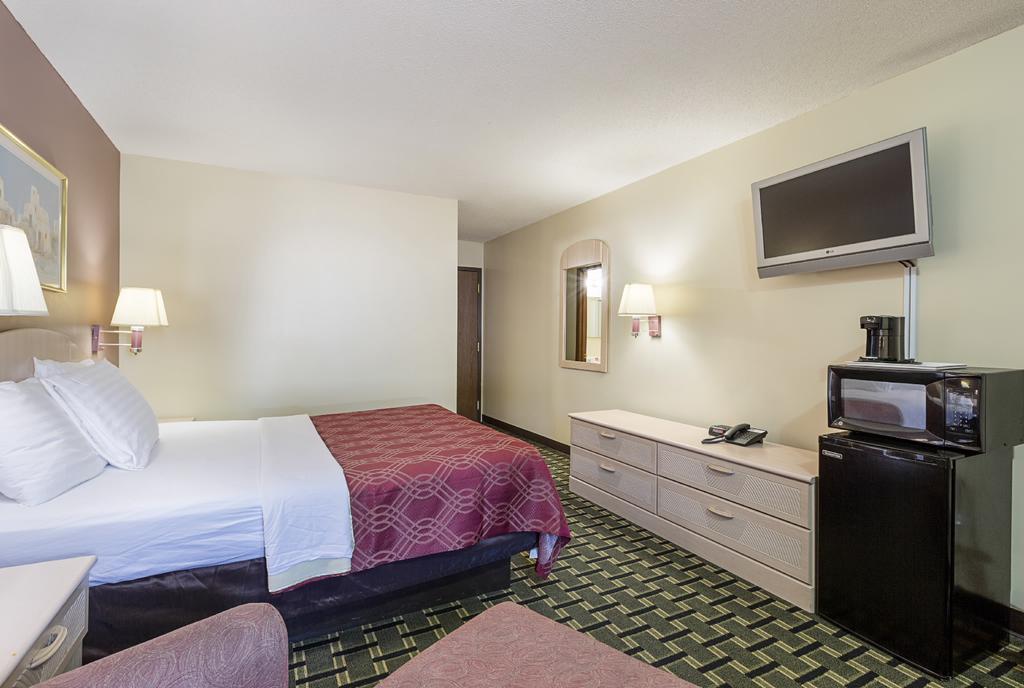Econo Lodge Beatrice Exterior foto