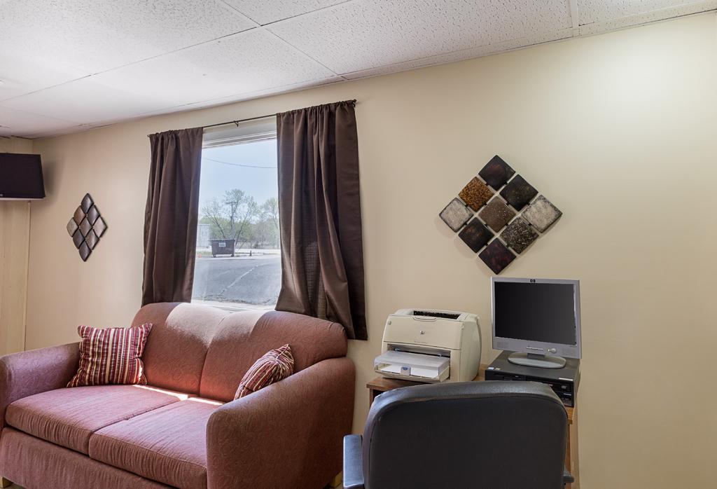 Econo Lodge Beatrice Exterior foto